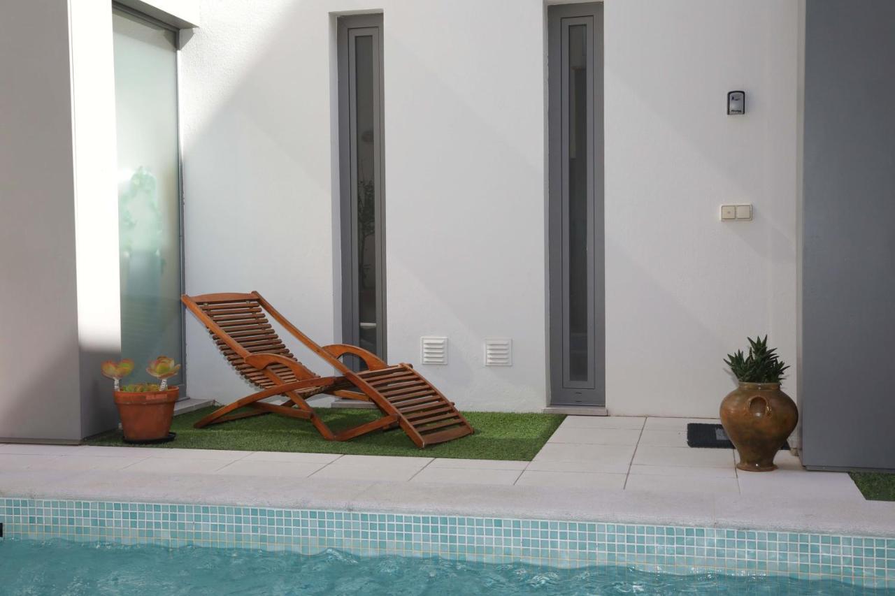 Luxury Townhouse, In Tavira Centre With Shared Pool Villa Exterior photo